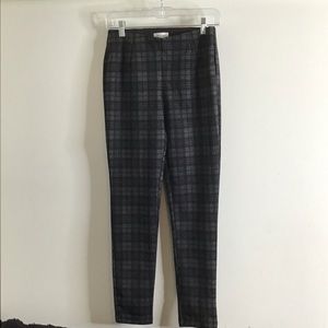 Calvin Klein Pull on Plaid Pants Size 4
